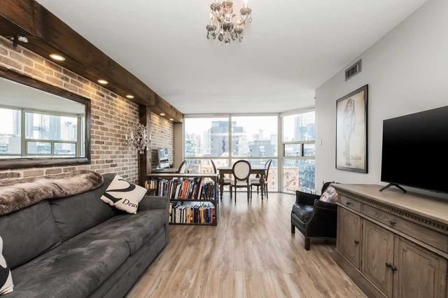 1002 - 705 King St W, Condo with 1 bedrooms, 1 bathrooms and 1 parking in Toronto ON | Image 4