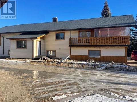 19592 Lesage Road, House detached with 4 bedrooms, 2 bathrooms and null parking in Hudson's Hope BC | Card Image