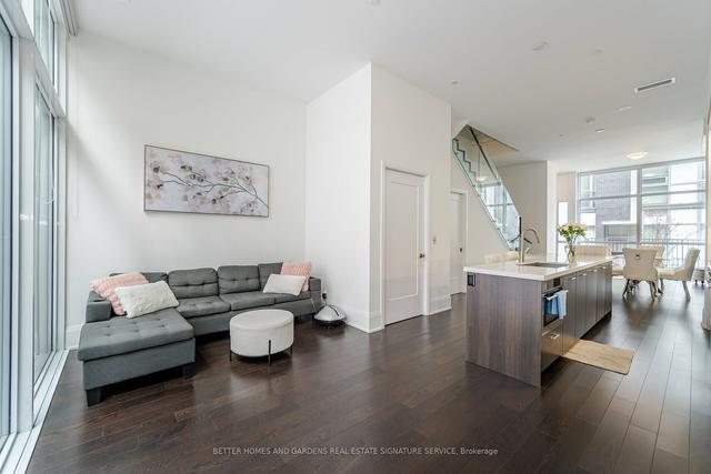 th05 - 101 Erskine Ave, Townhouse with 3 bedrooms, 4 bathrooms and 2 parking in Toronto ON | Image 37