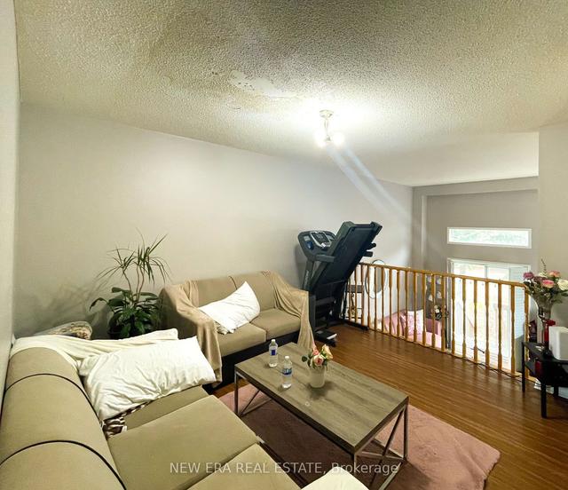59 - 6060 Snowy Owl Cres, Townhouse with 3 bedrooms, 3 bathrooms and 2 parking in Mississauga ON | Image 12