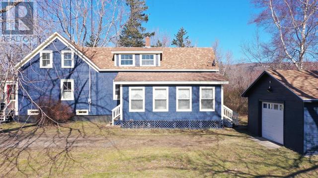 62 Chapel Street, House detached with 2 bedrooms, 2 bathrooms and null parking in Annapolis Royal NS | Image 2