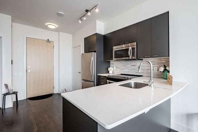 3304 - 30 Roehampton Ave, Condo with 1 bedrooms, 1 bathrooms and 0 parking in Toronto ON | Image 21