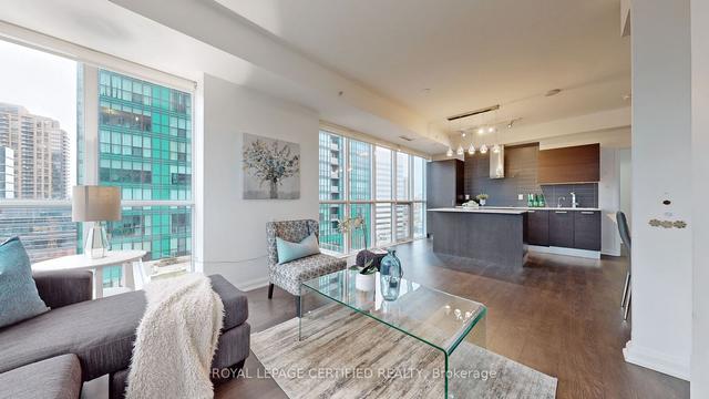 808 - 11 Bogert Ave, Condo with 2 bedrooms, 2 bathrooms and 1 parking in Toronto ON | Image 2