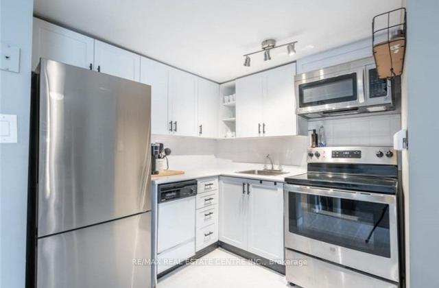 302 - 400 York Blvd, Condo with 1 bedrooms, 1 bathrooms and 1 parking in Hamilton ON | Image 10