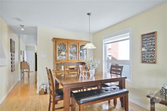 Full size dining room | Image 12
