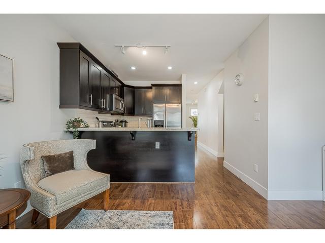 35 - 8418 163 Street, House attached with 3 bedrooms, 3 bathrooms and 2 parking in Surrey BC | Image 14