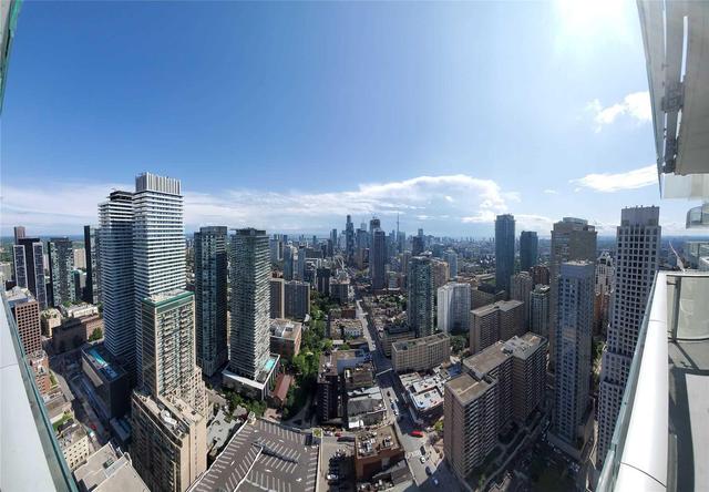 4404 - 1 Bloor St E, Condo with 2 bedrooms, 2 bathrooms and 1 parking in Toronto ON | Image 1