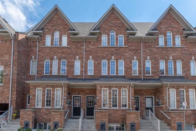 35 Philpott Gdns, Townhouse with 3 bedrooms, 3 bathrooms and 1 parking in Toronto ON | Image 17
