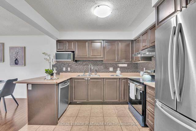 312 Fallowfield Dr, Townhouse with 3 bedrooms, 4 bathrooms and 3 parking in Kitchener ON | Image 13