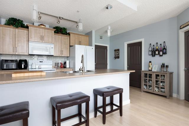 1415 - 135a Sandpiper Road, Condo with 2 bedrooms, 2 bathrooms and 2 parking in Wood Buffalo AB | Image 4
