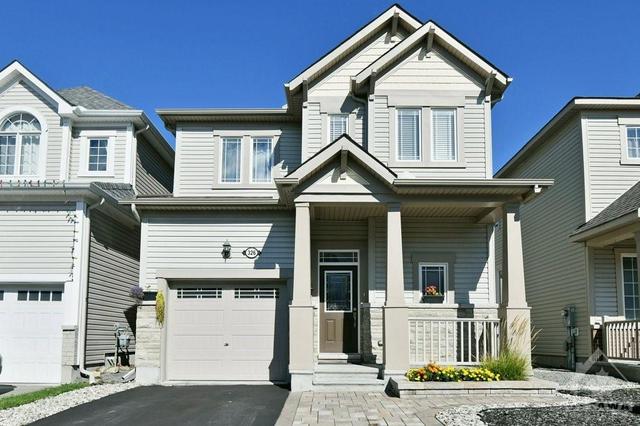 326 Autumnfield Street, House detached with 3 bedrooms, 4 bathrooms and 3 parking in Ottawa ON | Image 1