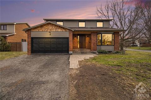 2 Bankview Place, House detached with 5 bedrooms, 4 bathrooms and 6 parking in Ottawa ON | Card Image