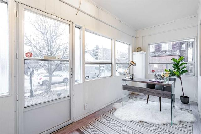 553 Strathmore Blvd, House semidetached with 3 bedrooms, 1 bathrooms and 1 parking in Toronto ON | Image 17