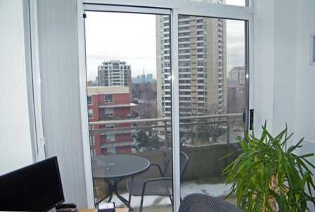 uph04 - 245 Davisville Ave, Condo with 1 bedrooms, 1 bathrooms and 1 parking in Toronto ON | Image 3