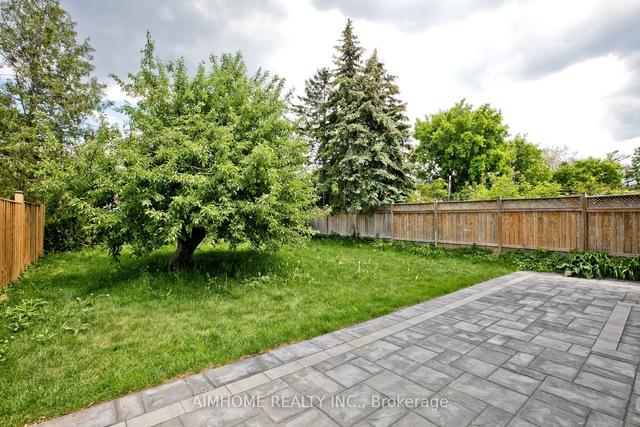 142 Ranee Ave, House detached with 4 bedrooms, 5 bathrooms and 3 parking in Toronto ON | Image 33