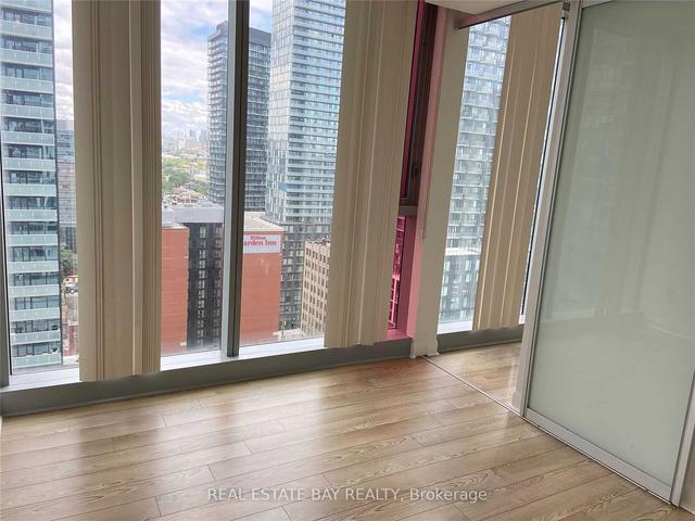 2207 - 375 King St W, Condo with 2 bedrooms, 2 bathrooms and 1 parking in Toronto ON | Image 21