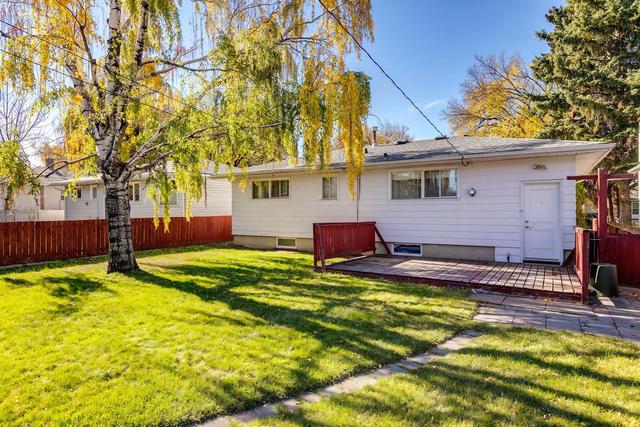 1036 18 Street Ne, House detached with 3 bedrooms, 2 bathrooms and 2 parking in Calgary AB | Image 31