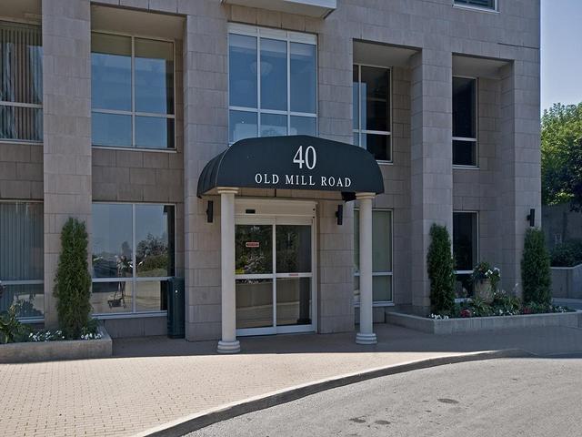 lph 7 - 40 Old Mill Rd, Condo with 2 bedrooms, 3 bathrooms and null parking in Oakville ON | Image 1