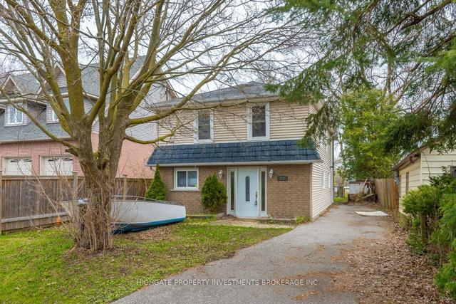 27 Willowbank Ave, House detached with 4 bedrooms, 3 bathrooms and 5 parking in Richmond Hill ON | Image 1