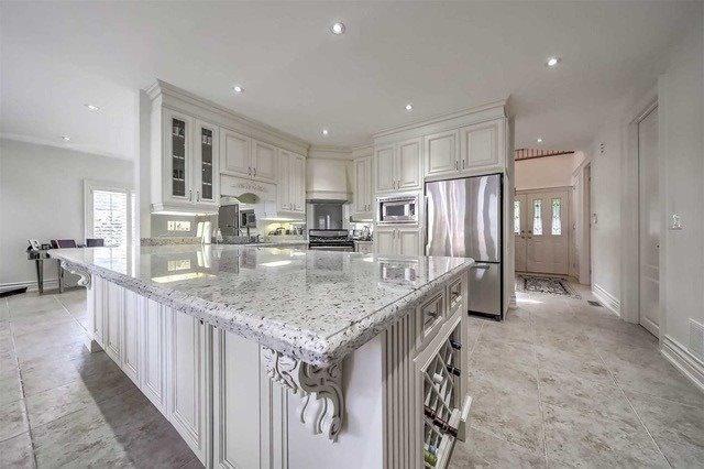 740 Cedarvale Dr, House detached with 6 bedrooms, 7 bathrooms and 8 parking in Innisfil ON | Image 11