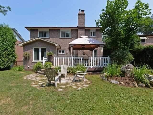 174 Hazelwood Dr, House detached with 4 bedrooms, 4 bathrooms and 2 parking in Whitby ON | Image 18