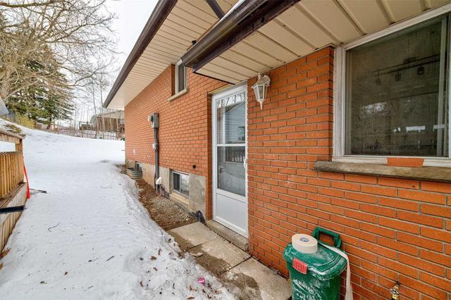 140 Mill St W, House detached with 3 bedrooms, 1 bathrooms and 5 parking in Halton Hills ON | Image 12
