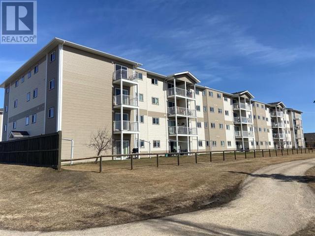 203, - 12015 Royal Oaks Drive, Condo with 2 bedrooms, 1 bathrooms and 1 parking in Grande Prairie AB | Card Image