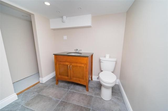 113 Powerview Ave, House detached with 2 bedrooms, 2 bathrooms and 4 parking in St. Catharines ON | Image 19