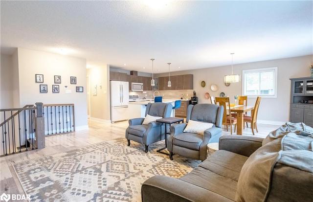 1958 Warminster Side Road, House detached with 4 bedrooms, 2 bathrooms and 7 parking in Oro Medonte ON | Image 5