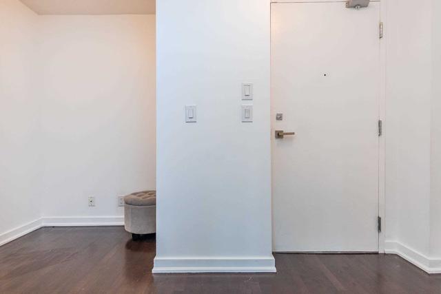 612 - 14 York St, Condo with 1 bedrooms, 1 bathrooms and 0 parking in Toronto ON | Image 33
