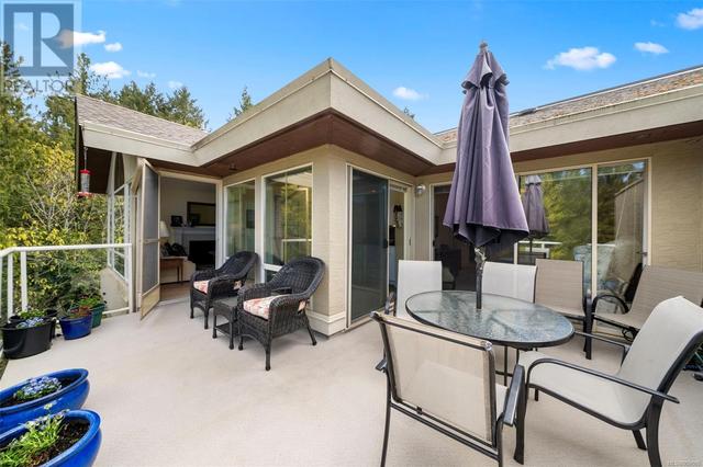 738 - 6880 Wallace Dr, House attached with 3 bedrooms, 3 bathrooms and 2 parking in Central Saanich BC | Image 24