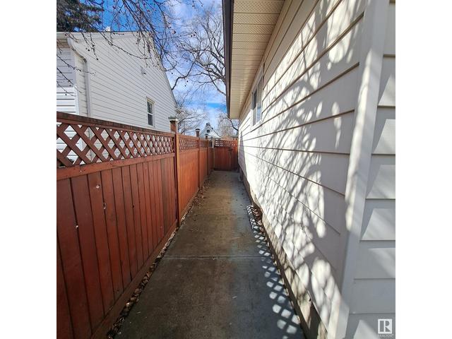11905 41 St Nw Nw, House detached with 3 bedrooms, 2 bathrooms and null parking in Edmonton AB | Image 5