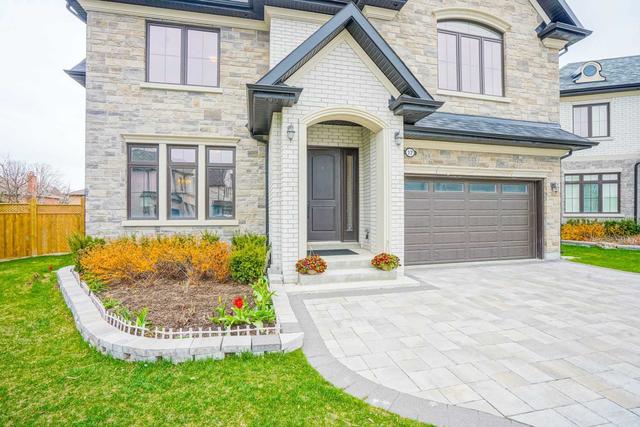 17 Francesco Crt, House detached with 4 bedrooms, 5 bathrooms and 6 parking in Markham ON | Image 12
