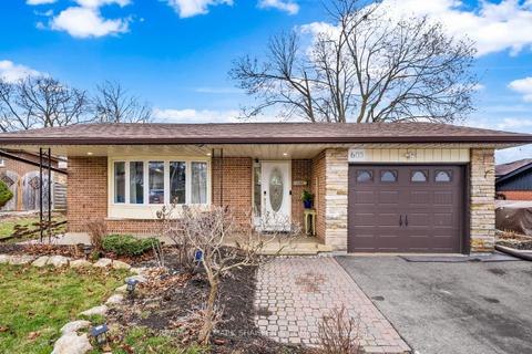 603 Braemor Crt, House detached with 3 bedrooms, 2 bathrooms and 5 parking in Oshawa ON | Card Image