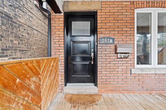 upper - 861a Dovercourt Rd, House semidetached with 4 bedrooms, 2 bathrooms and 0 parking in Toronto ON | Image 30