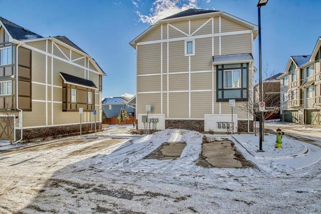 980 Nolan Hill Boulevard Nw, Home with 3 bedrooms, 2 bathrooms and 2 parking in Calgary AB | Image 43