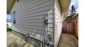 5317 50 Street, House detached with 4 bedrooms, 3 bathrooms and 3 parking in Red Deer County AB | Image 40