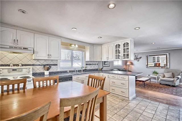 6 Bradford St, House detached with 3 bedrooms, 4 bathrooms and 6 parking in East Gwillimbury ON | Image 5
