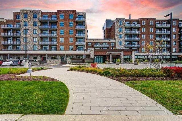 211 - 3290 New St, Condo with 1 bedrooms, 2 bathrooms and 1 parking in Burlington ON | Image 12