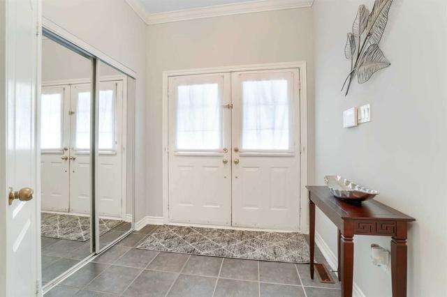 10 Daniel Reaman Cres, House attached with 3 bedrooms, 3 bathrooms and 3 parking in Vaughan ON | Image 20