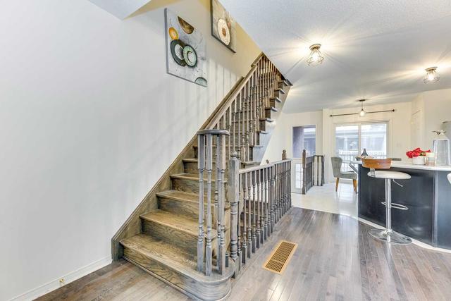 43 Odoardo Di Santo Circ, House attached with 3 bedrooms, 5 bathrooms and 1 parking in Toronto ON | Image 18