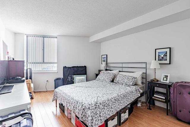 2403 - 270 Queens Quay W, Condo with 1 bedrooms, 1 bathrooms and 1 parking in Toronto ON | Image 10