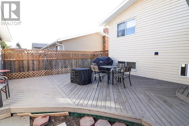 27 Ross Glen Place Se, House detached with 3 bedrooms, 2 bathrooms and 3 parking in Medicine Hat AB | Image 26