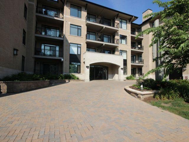 ph10 - 808 Bronson Ave, Condo with 1 bedrooms, 1 bathrooms and 1 parking in Ottawa ON | Image 1
