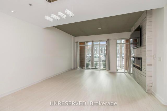 th3 - 220 George St, Townhouse with 3 bedrooms, 3 bathrooms and 2 parking in Toronto ON | Image 3