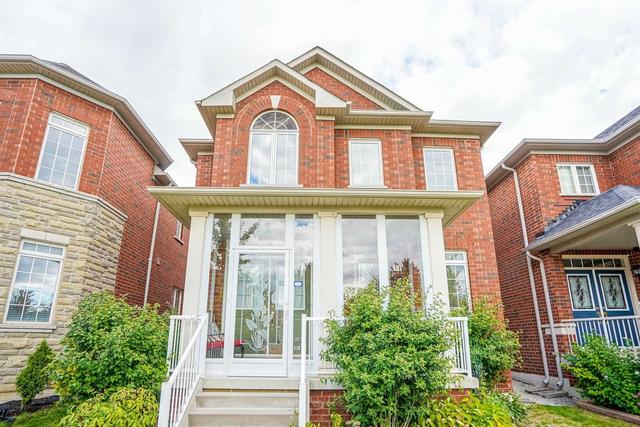 11 Lindcrest Manr, House detached with 3 bedrooms, 3 bathrooms and 3 parking in Markham ON | Image 1