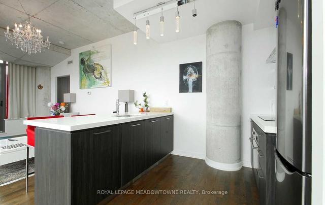 1010 - 560 King St W, Condo with 2 bedrooms, 2 bathrooms and 1 parking in Toronto ON | Image 31