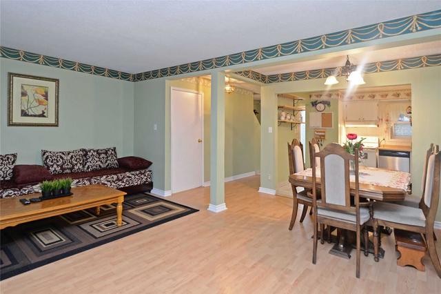 31 - 450 Bristol Cres, Townhouse with 3 bedrooms, 1 bathrooms and 1 parking in Oshawa ON | Image 15