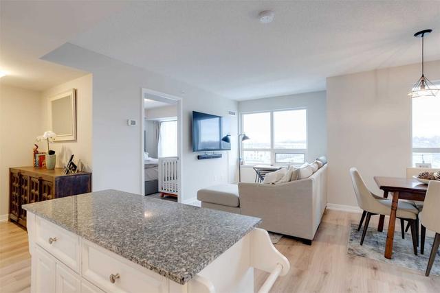 801 - 1410 Dupont St, Condo with 2 bedrooms, 2 bathrooms and 1 parking in Toronto ON | Image 5