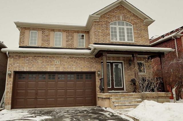 41 Amboise Cres, House detached with 3 bedrooms, 4 bathrooms and 6 parking in Brampton ON | Image 1